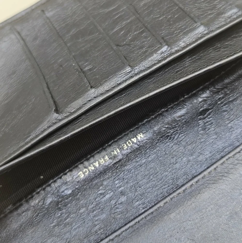 CHANEL 100% authentic